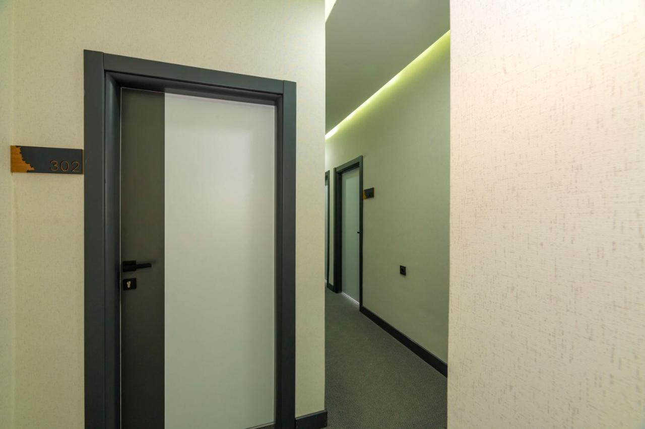 Melanj Airport Hotel Arnavutkoy Ngoại thất bức ảnh