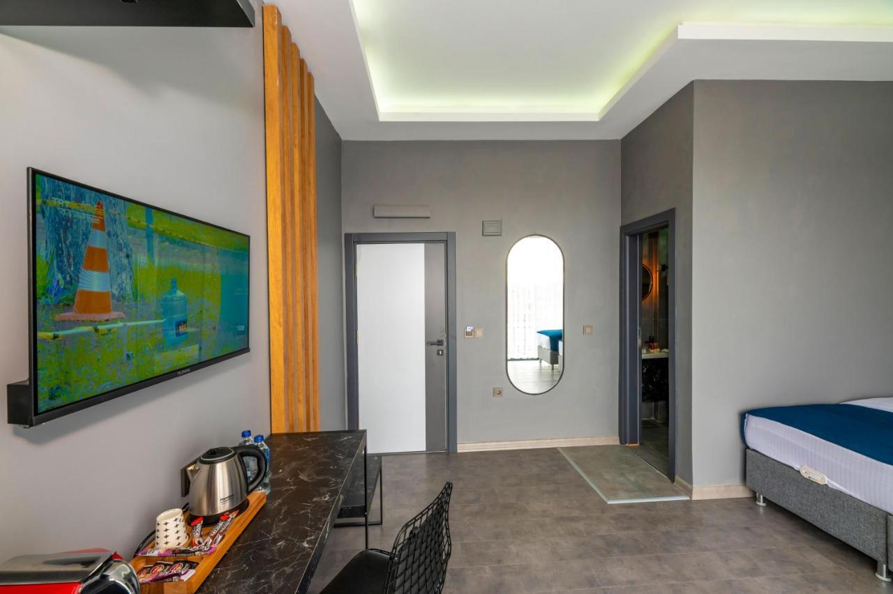 Melanj Airport Hotel Arnavutkoy Ngoại thất bức ảnh